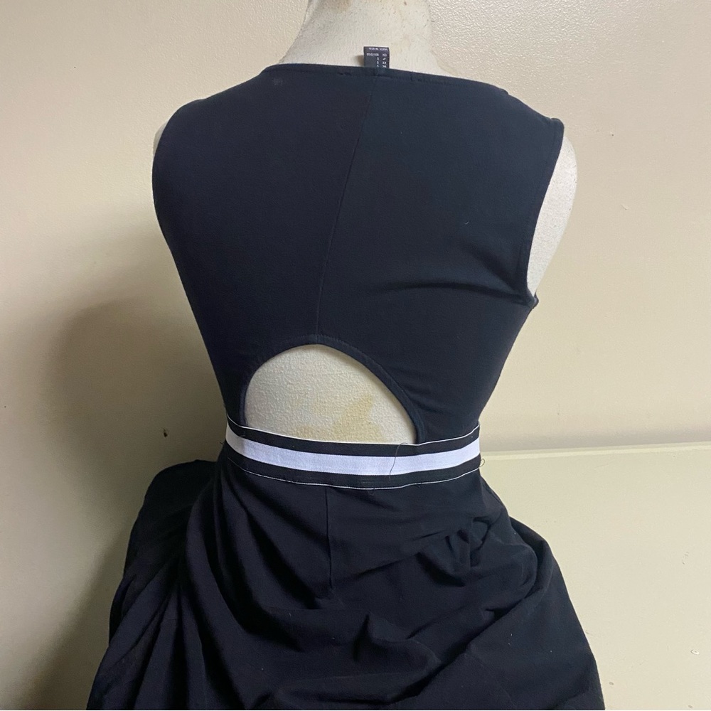 Forever 21 Dress with back cutout